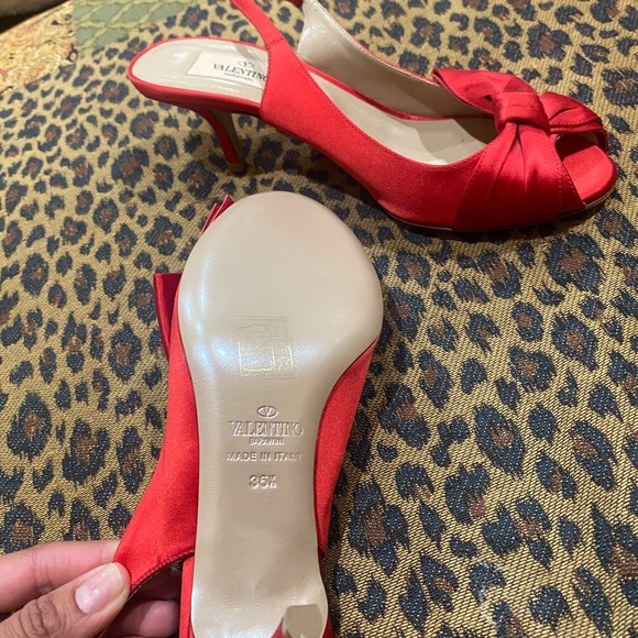 Valentino heels ! - Picture 4 of 7